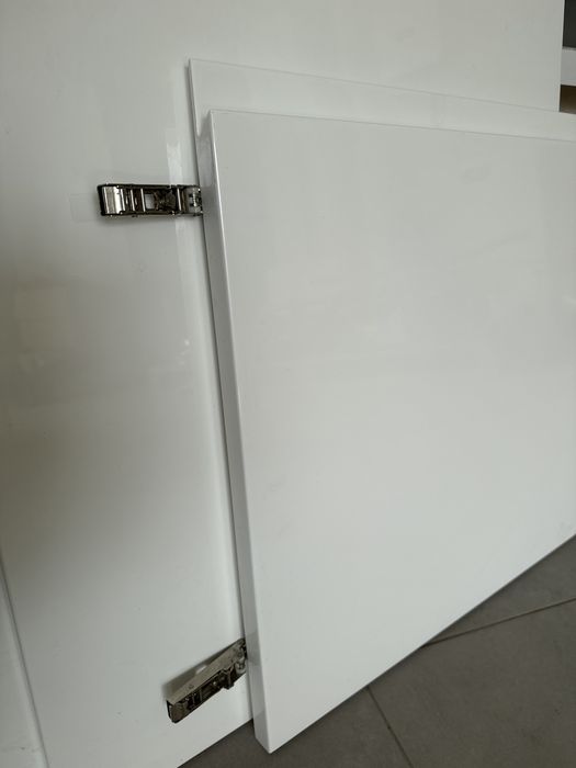 Portas de armarios lacadas branco brilho