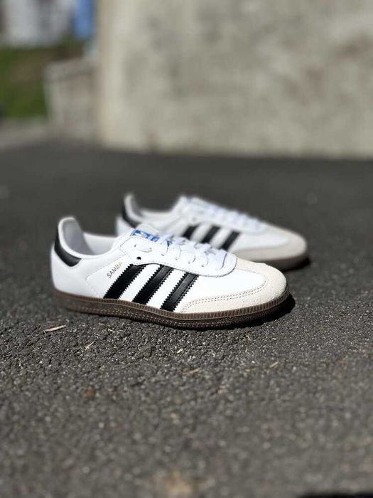 Кросівки adidas samba. оригінал.