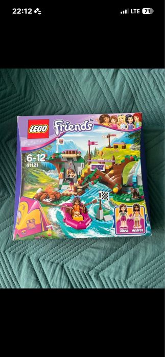lego friends spływ pontonem