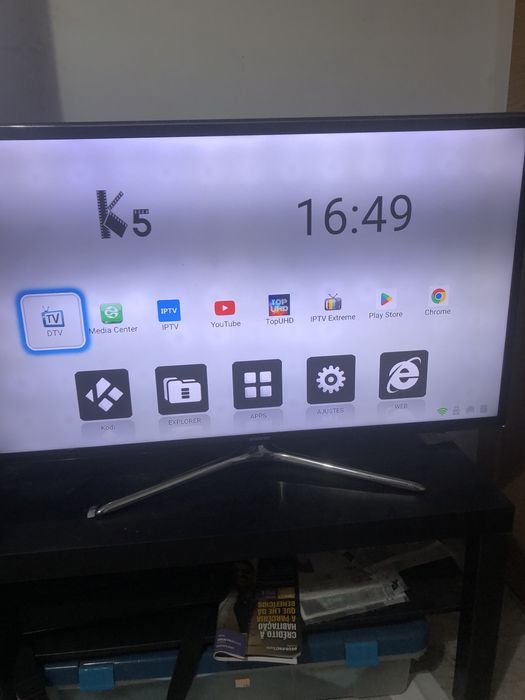 Vendo LCD Samsung smarttv 3D 40 polegadas
