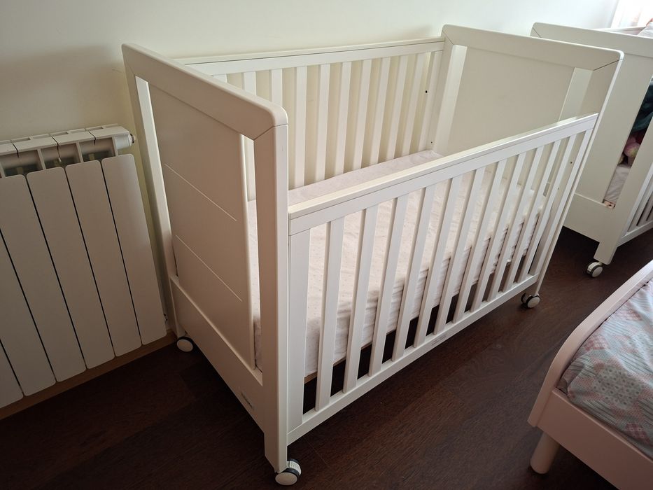 VENDO  2 Berços Cama Branco Mate, Bébécar Trama Inova