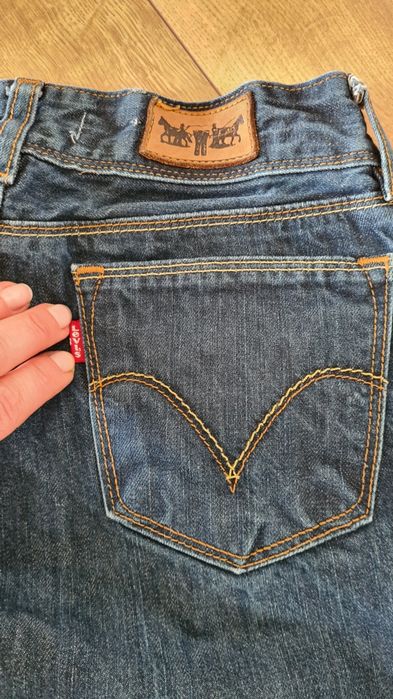 Spodnie Jeans Levis Levi's 570 W28 L30. Granatowe
33%