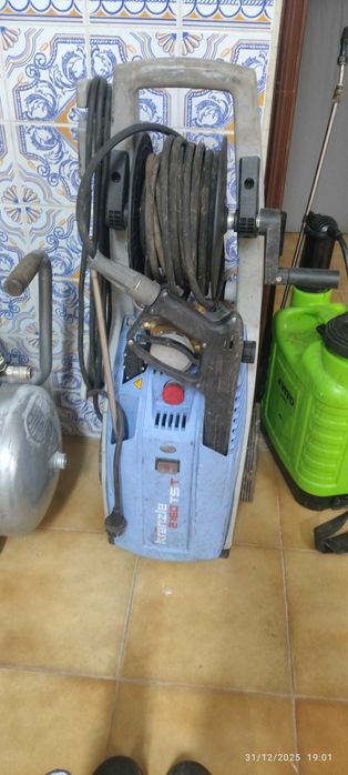 Máquina de  alta pressão limpeza,6 meses de uso