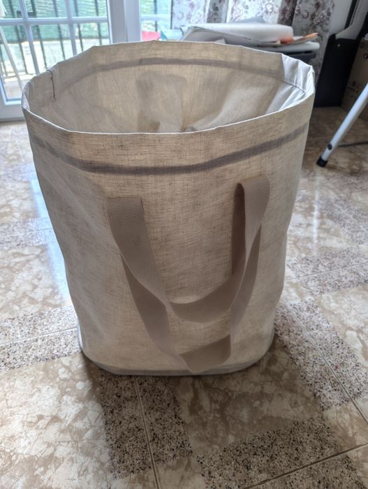 Saco para roupa PURRPINGLA do IKEA