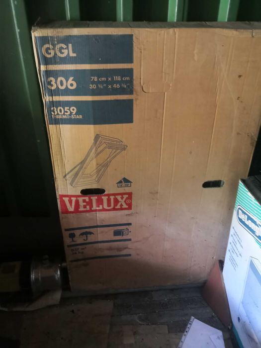 okno dachowe VELUX 78x118 drewniane