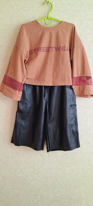 Кофта,худі,реглан,світшот,толстовка,шкіряні кюлоти,шорти бермуди 140-