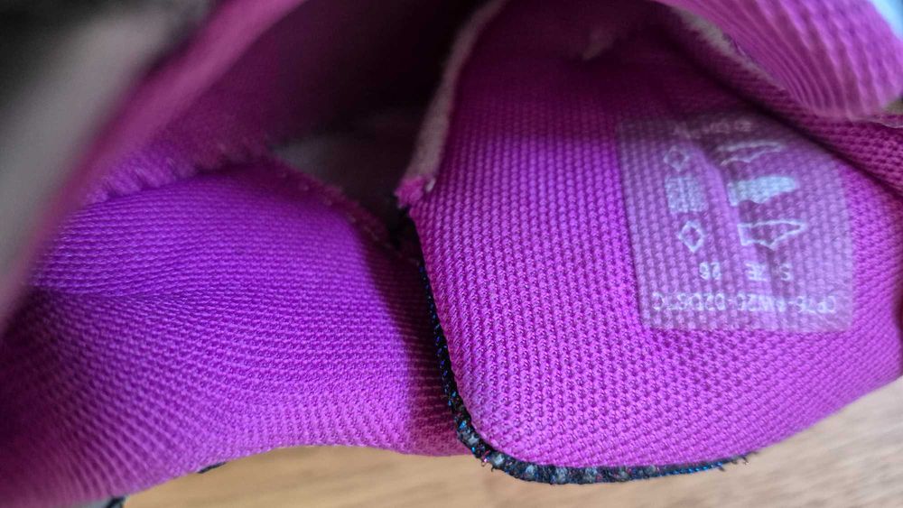 Buty sportowe Kraina Lodu, r. 26, wkładka 16,5 cm