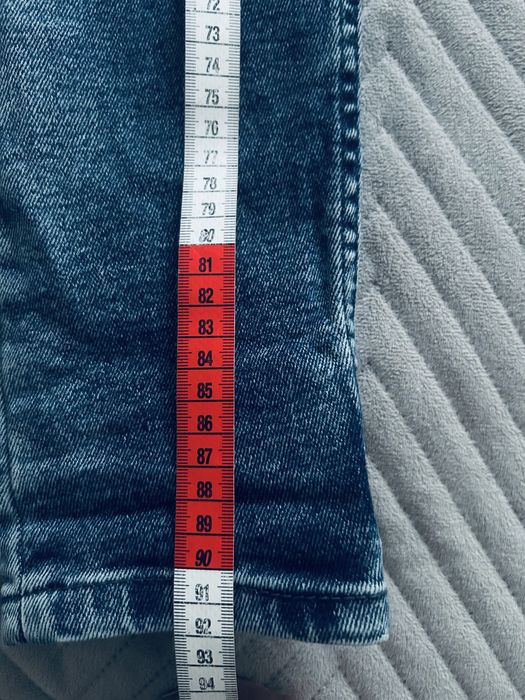 Dsquared spodnie jeansowe grubsze granat