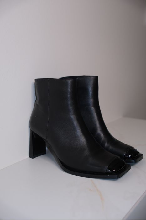 Botki na obcasie 39