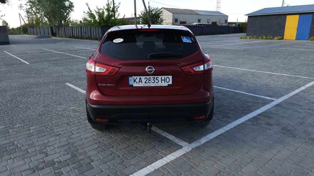 Nissan  Qashqai  12.2015