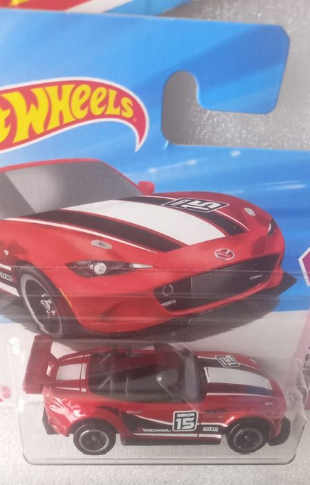 15 Mazda mx-5 miata hot wheels