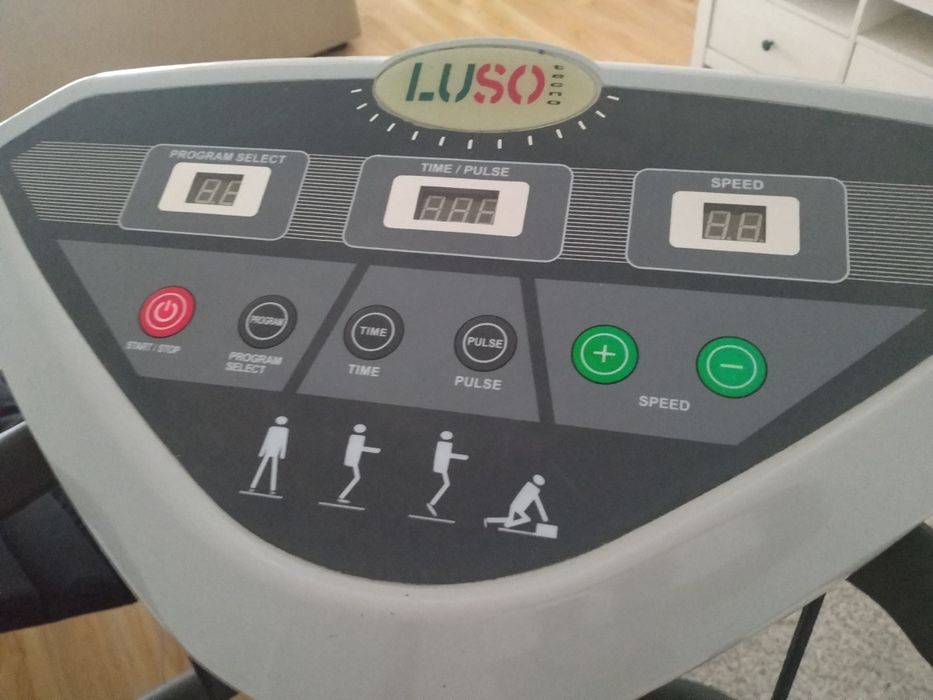 Plataforma vibratória64553101719170123