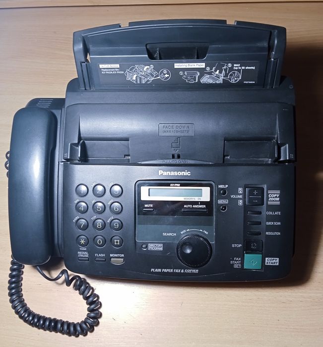 Факс Panasonic KX-FP82RS