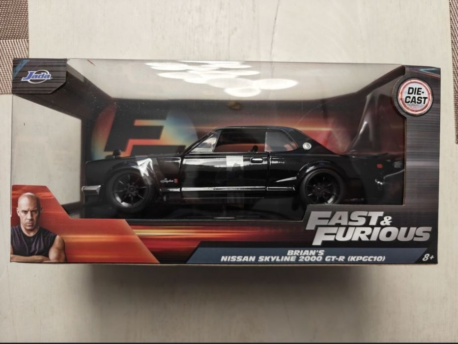 Jada Toys model Nissan Skyline 2000 GT-R