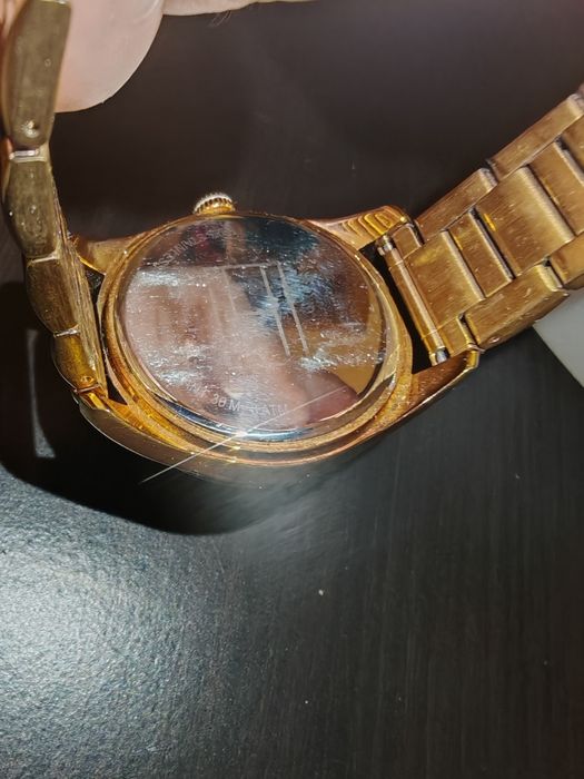 Relógio Tommy Hilfiger Feminino – Dourado