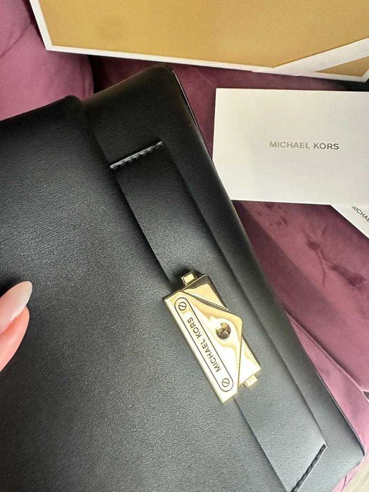 Сумка Michael Kors CECE Medium Shoulder Bag