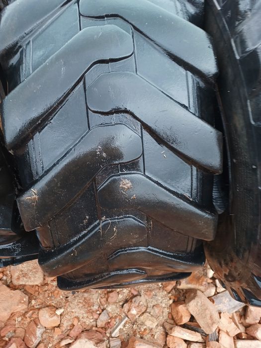 Opona rolnicza 16/70-20 ozka petlas Sega koparko ładowarka Jcb cat