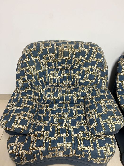 Sofá Cama + 2 Sofás Individuais