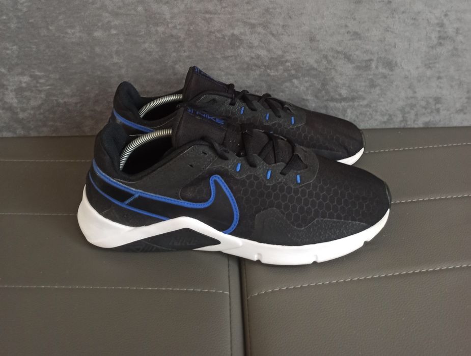 Чоловічі Кросівки Nike Legend Оригінал Розмір 42-26,5см