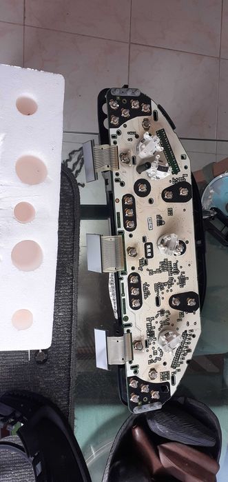 Faço trabalhos de mecânico auto, bons preços , com ou sem material.