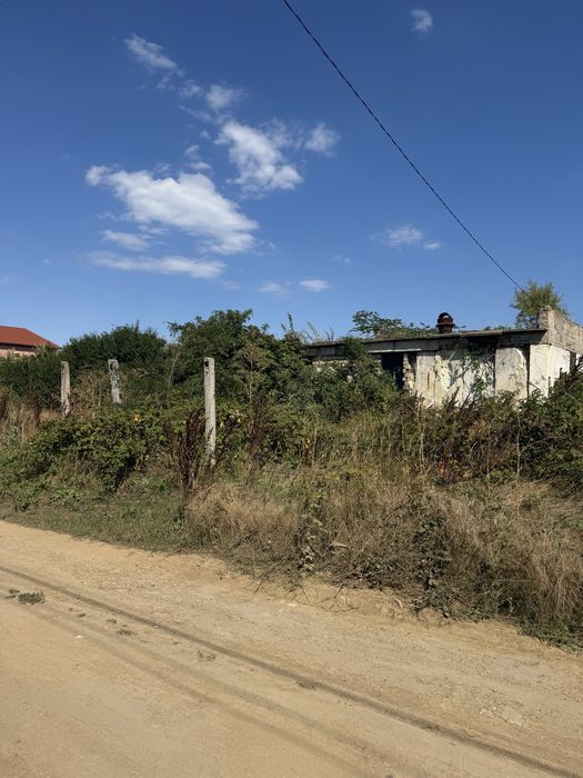 Продам земельну ділянку у МОРЯ ! Черноморск ,СОГ Ветеран , бетонка