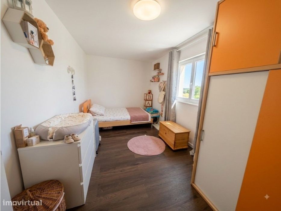 Moradia T2 Totalmente Remodelada com Terreno e Poço em Vale do Pereiro