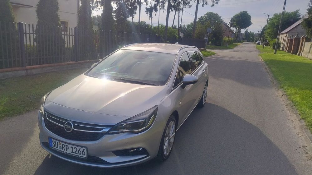 Opel Astra 1.4T 150KM Alu CHROM LED PDC NAVI KAMERA Historia serv
