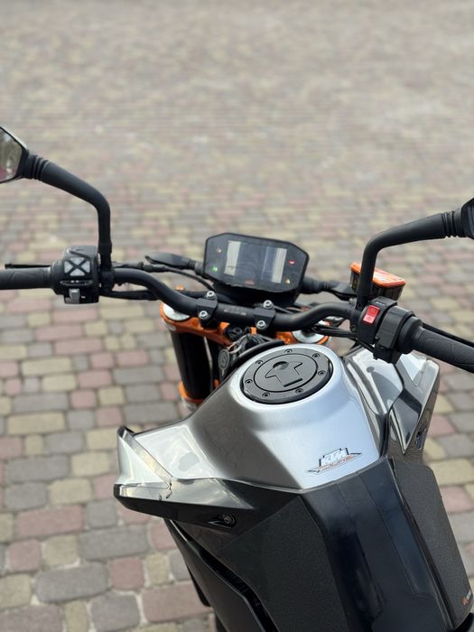 KTM Duke 790 2019