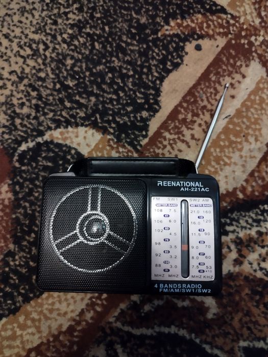 Radio Renational bez zasilacza