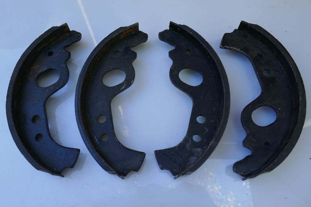 szczęki hamulcowe Fiat 126 Panda Reata Ritmo Uno Lancia Seat Zastawa