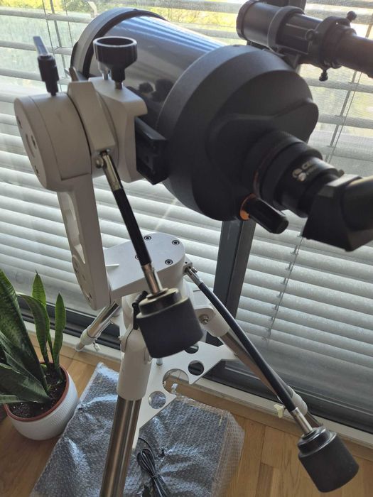 Telescópio Celestron C5 + vários acessórios