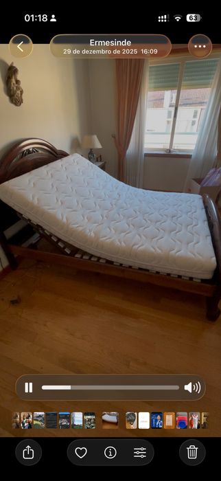 Cama de casal com estrado articulado electrico