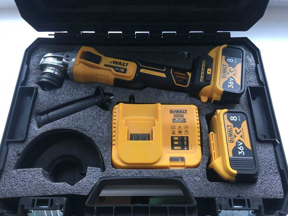 Болгарка акумуляторна DeWalt нова