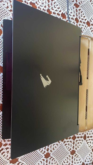 GAMING BEAST: Aorus i7 10th | RTX 2060 6GB | 144Hz - EXPANSÃO TOTAL