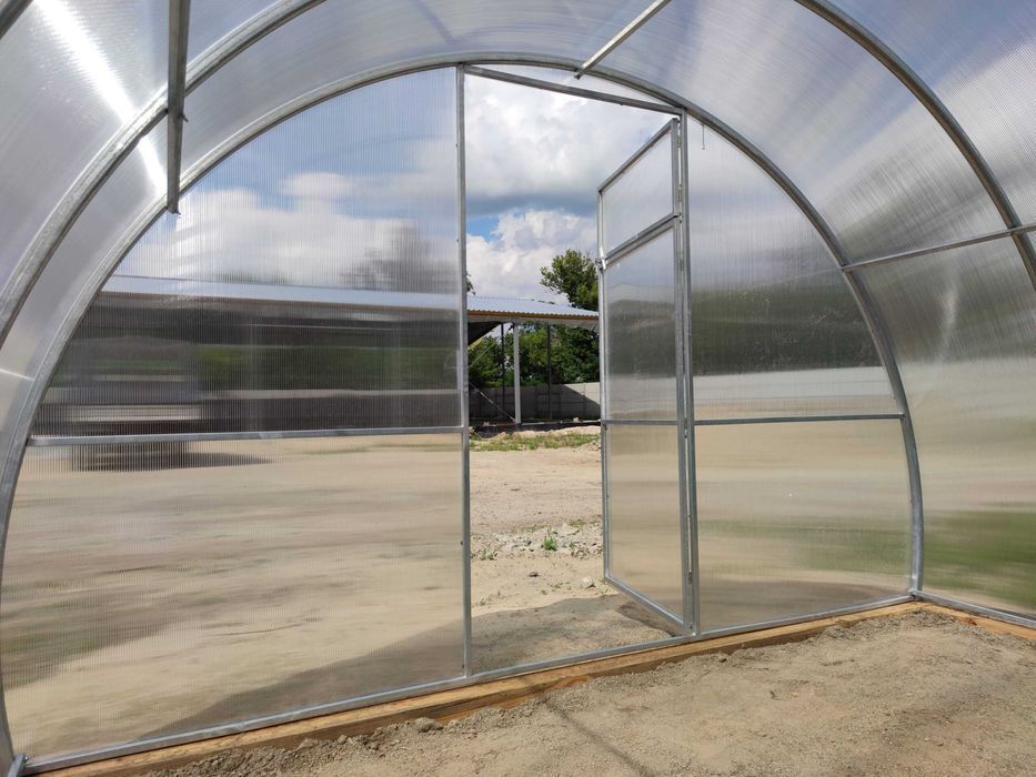 Tunel szklarnia Alistan 30×30mm wym. 3×8m poliwęglan 3mm