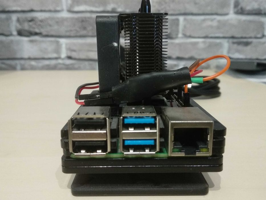 Raspberry pi 4 8GB | SanDisk 32Gb | Ice Tower | HDMI micro-HDMI 1,8m