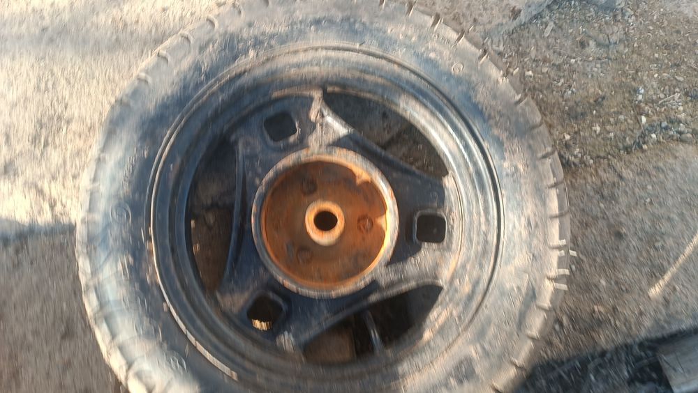 Колеса покришки на Сузукі Лец 2