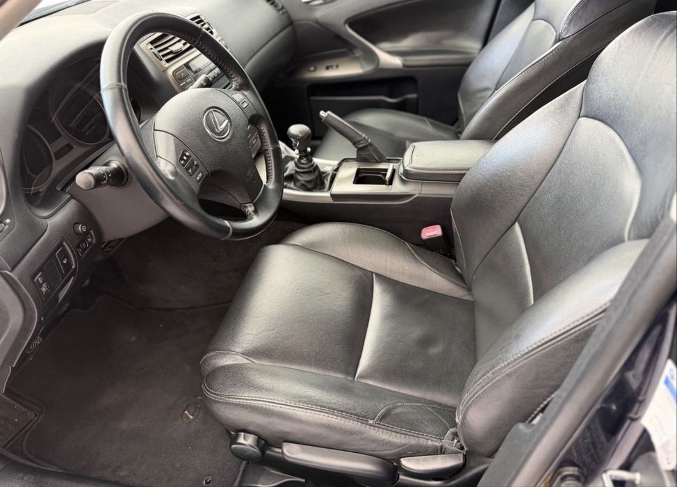 Lexus IS 220 Diesel