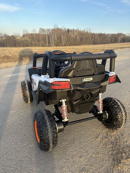 Buggy na akumulator Madman UTV-MX – elektryczny pojazd