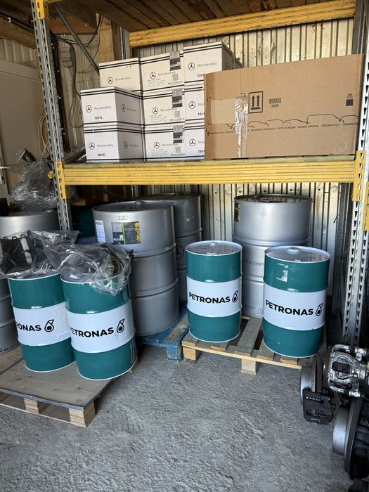Масло олива 5W30 PETRONAS 60л бочка 229.51 229.52 для Sprinter 906-907