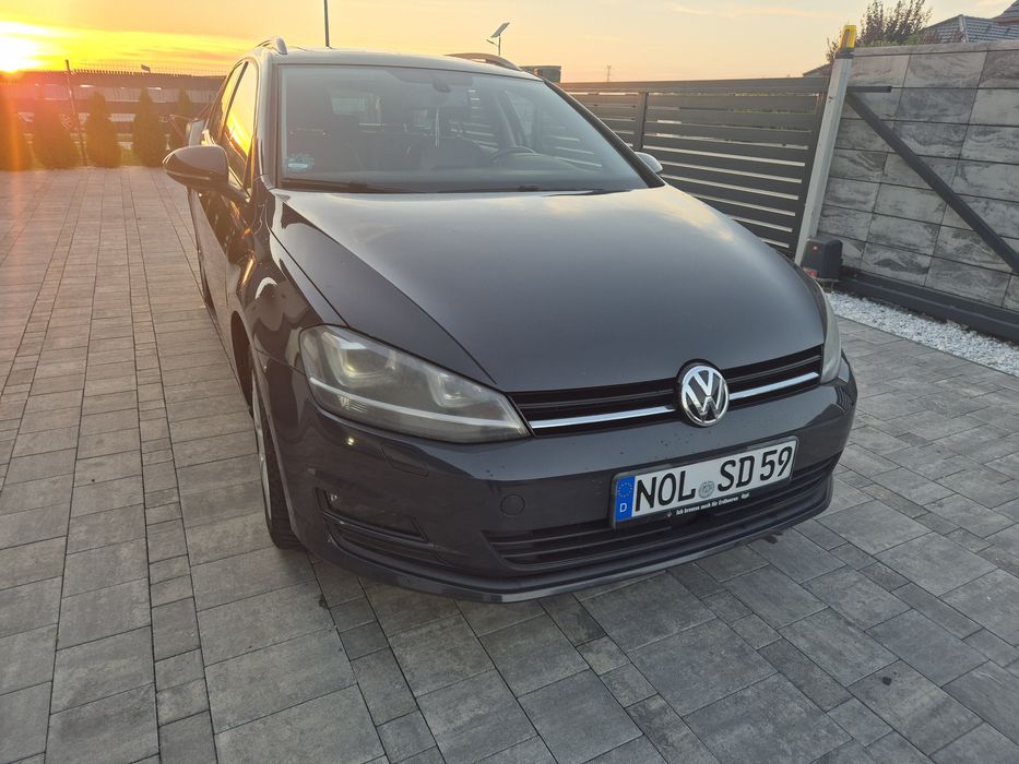 Volkswagen Golf Variant 1.6 TDI 110 KM |  | Bogate wyposażenie | Masaż fotela | Kamera | Xenon|Panorama