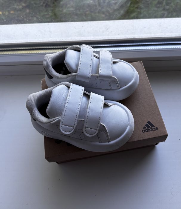 Кросівки дитячі adidas