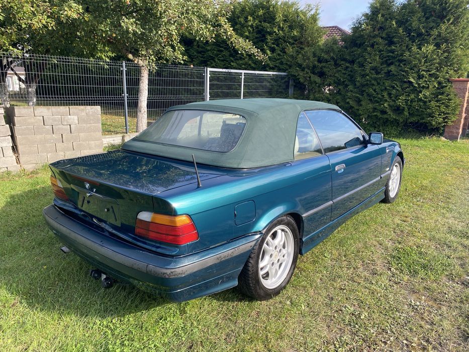 Bmw 318i.  Zero rdzy. Austria. Skóry. Oryginal