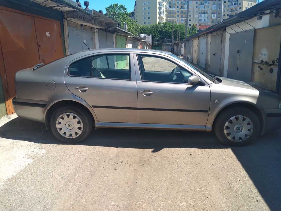 Skoda Octavia Tour