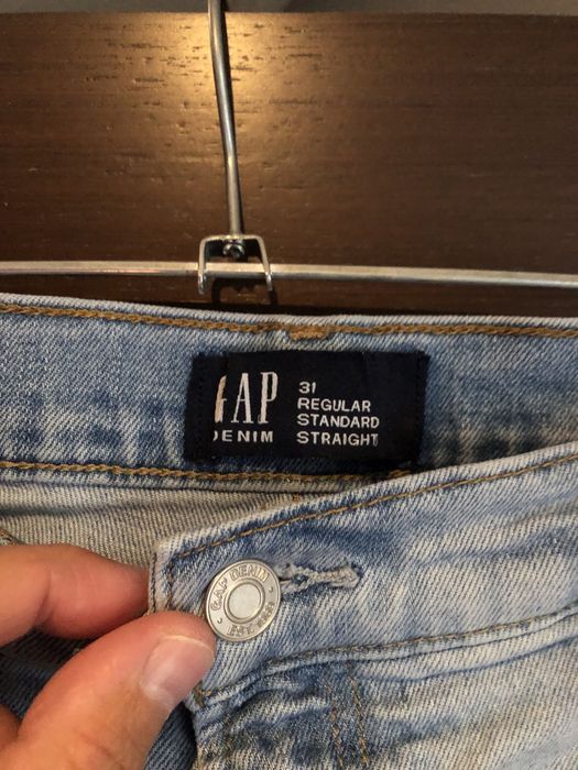 Джинси жіночі GAP