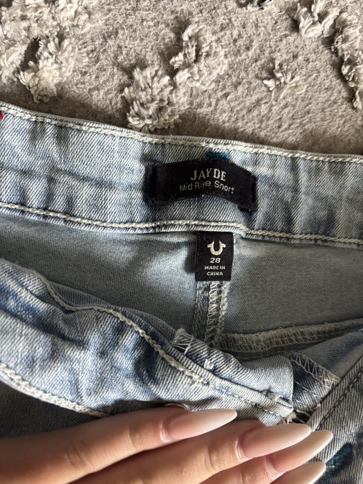 Spodenki true religion