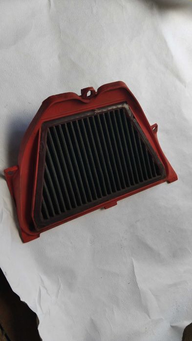 Повітряний фільтр BMC на хонду сбр 600рр у гарному стані