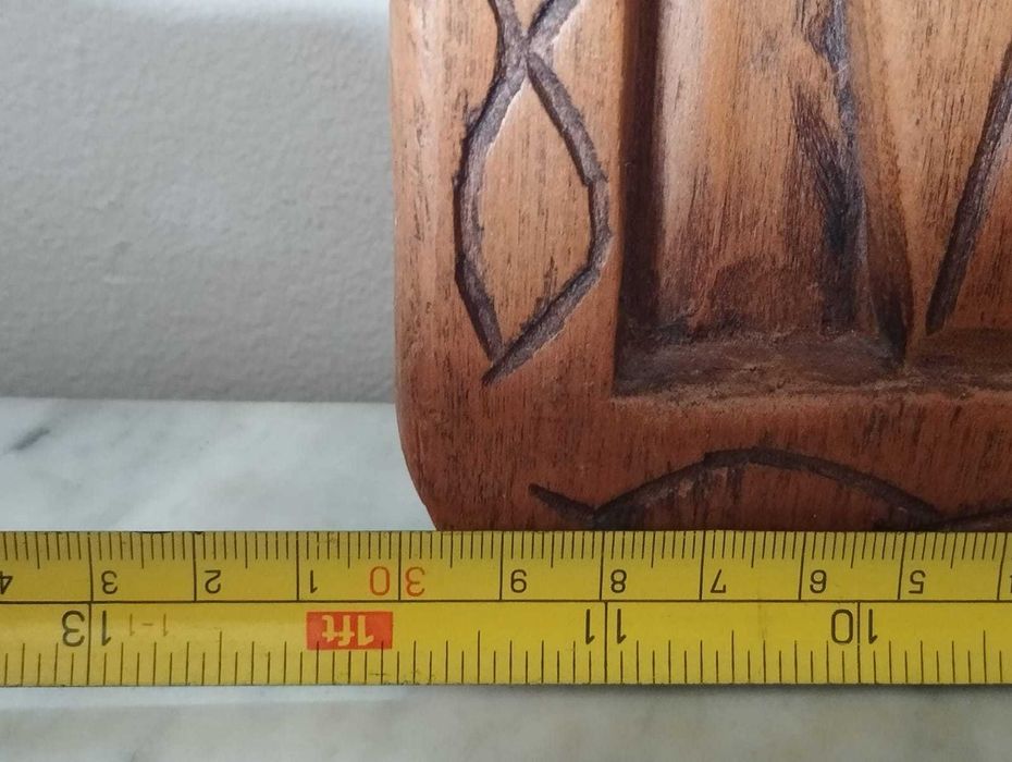 Placa Tribal Africana Madeira Esculpida