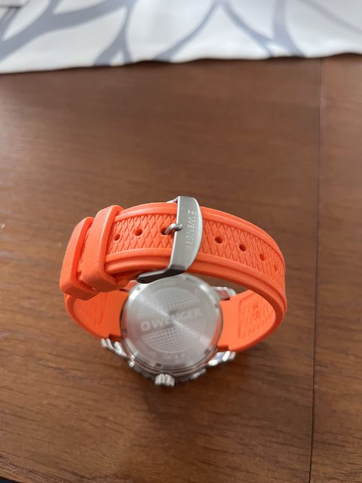 Zegarek WENGER model 01.0851.114