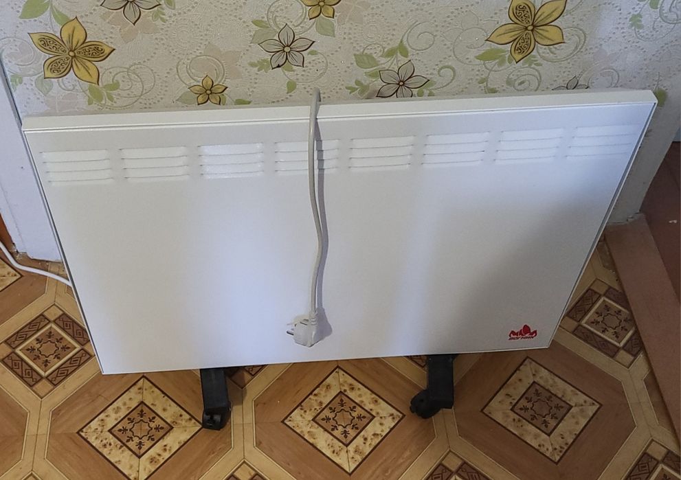 Обігрівач електричний керамічний  Обогреватель "Вогник" 800w